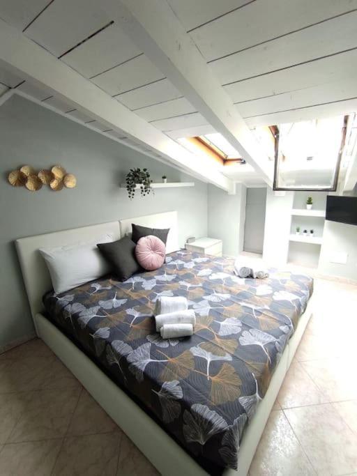 Free Parking Tiny House Wifi Netflix 15 Minuti Dal Duomo Apartment Milan Exterior photo