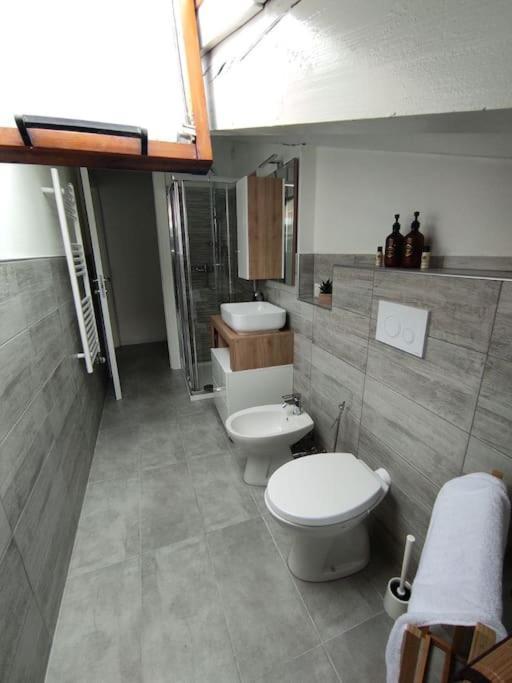 Free Parking Tiny House Wifi Netflix 15 Minuti Dal Duomo Apartment Milan Exterior photo