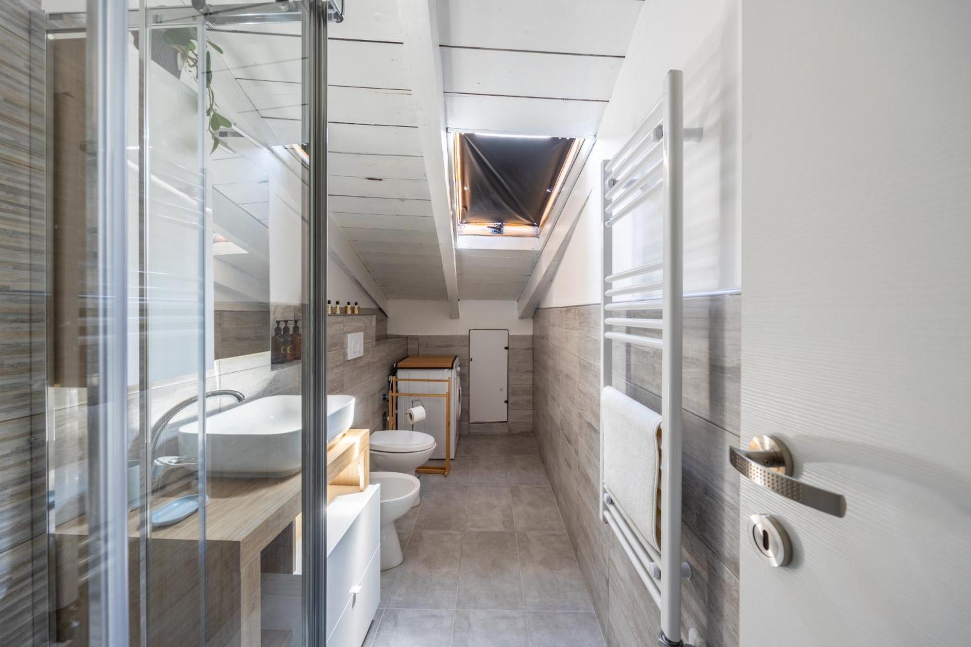 Free Parking Tiny House Wifi Netflix 15 Minuti Dal Duomo Apartment Milan Exterior photo